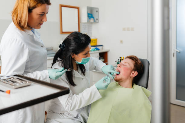 Best Weekend Emergency Dentist in Falmouth Foreside, ME